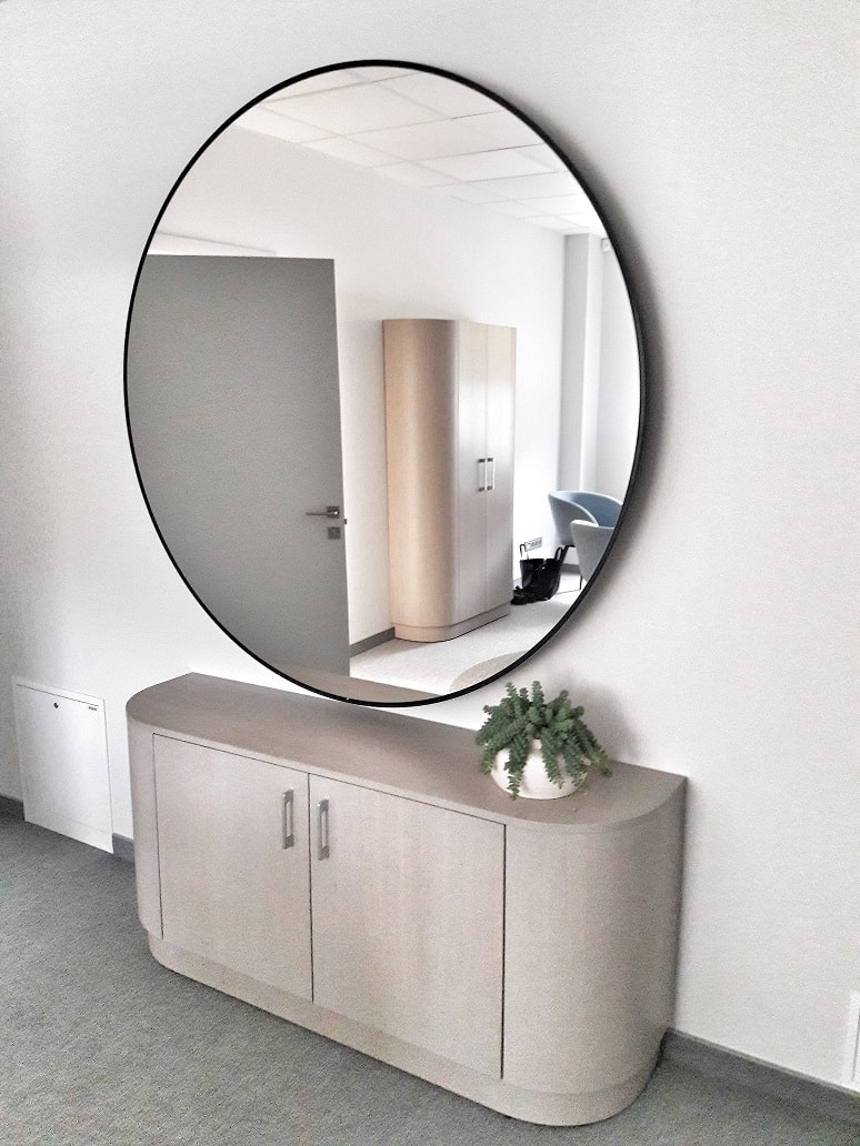 Extra Large Round Mirror - Best Way to Enlarge Your Home Space - TRADUX  MIRRORS